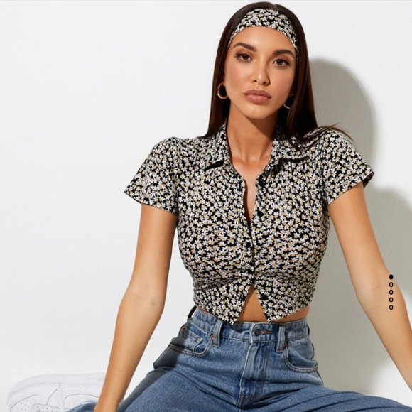 Motel Rocks Tops - MOTELROCKS WUMA CROP SHIRT IN SPRING FLORAL BLACK